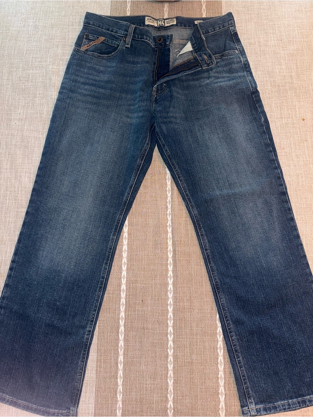 Ariat Men's Medium Wash Straight Jeans